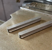 Load image into Gallery viewer, Axle Key - solid stepped 6mm/8mm